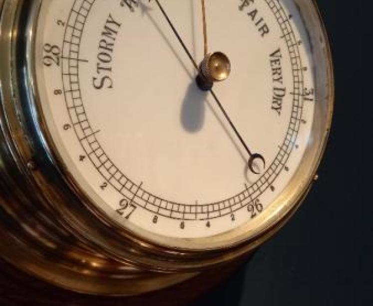 Antique Polished Brass Bulkhead Marine Barometer - Image 3