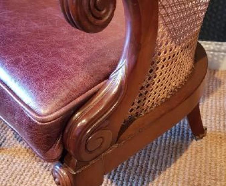 Outstanding Quality Regency Bergere Chair - Image 5