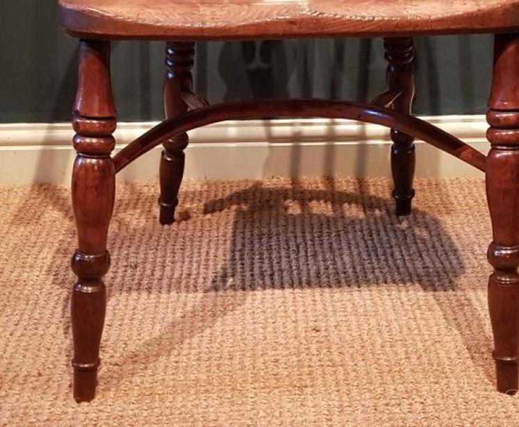 Yew Wood Crinoline Stretcher Windsor Chair - Image 6