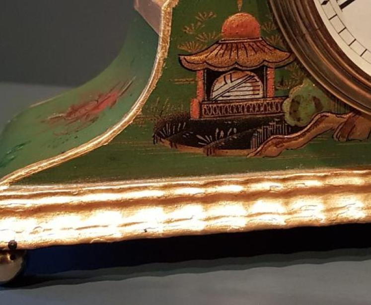 Edwardian Green Chinoiserie Napoleon Hat Mantel Clock - Image 4
