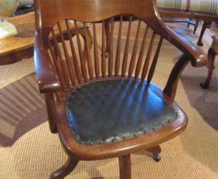 Top Quality Victorian Polished Oak Desk Armchair - Image 1