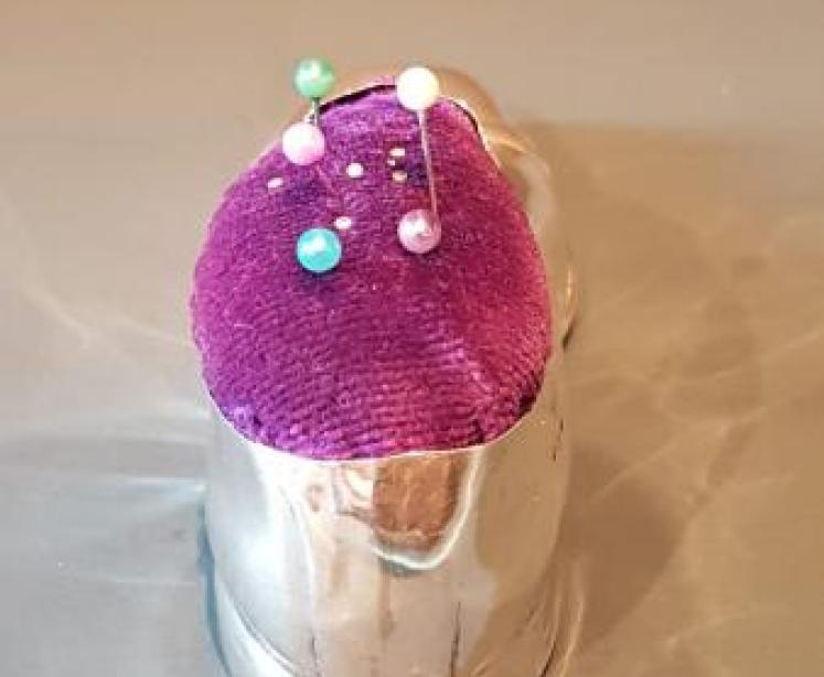 George V Silver Brogue Shoe Pin Cushion - Image 5