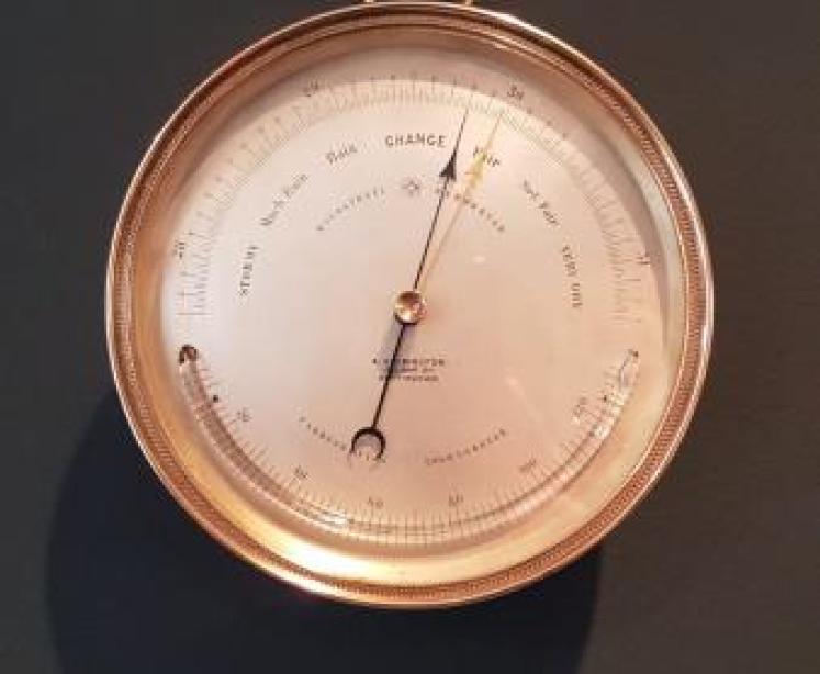 Quality Victorian Marine Barometer with Crescent Thermometer - Image 1