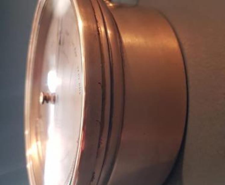 Quality Victorian Marine Barometer with Crescent Thermometer - Image 3