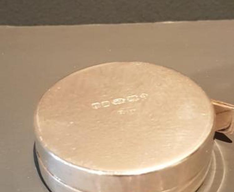 Aspreys Silver Tape Measure - Image 5