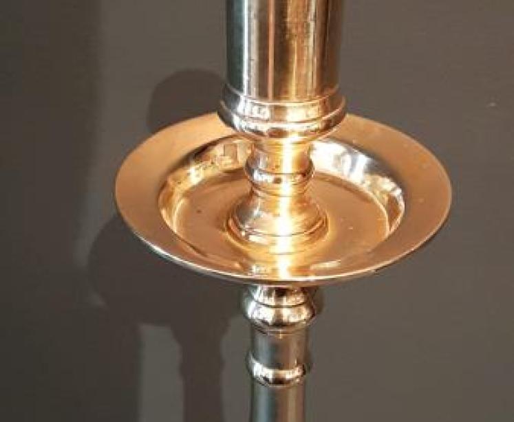 Superb Pair of Early Georgian Cast Brass Candlesticks - Image 4