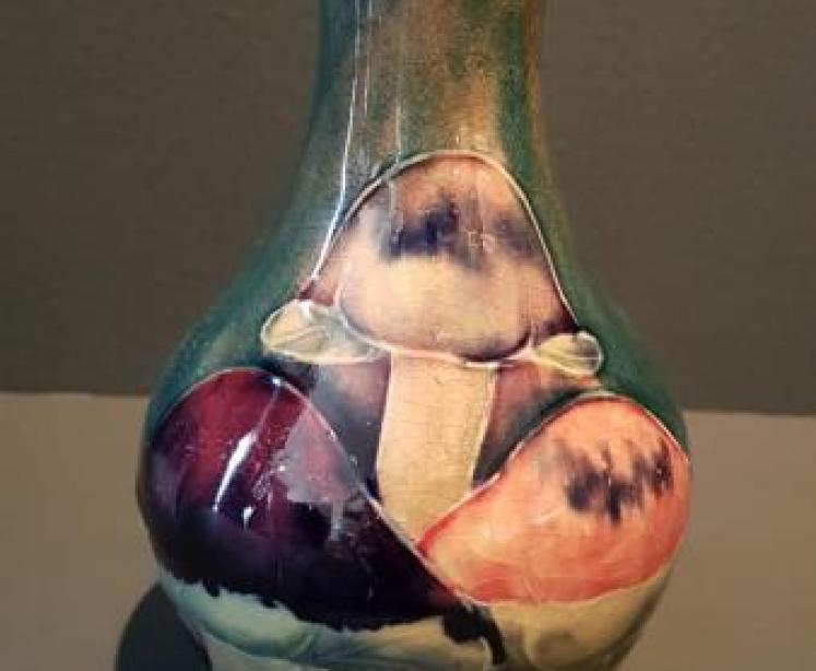 Superb Moorcroft Claremont Vase - Image 1