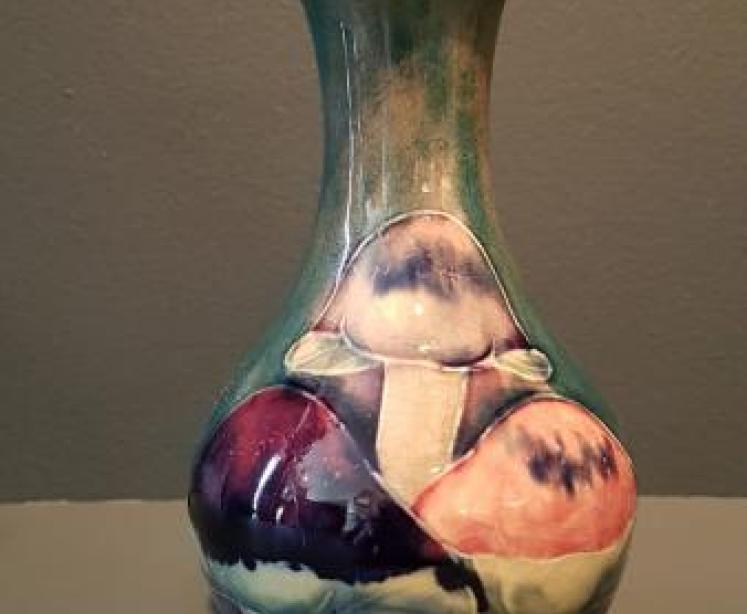Superb Moorcroft Claremont Vase - Image 5