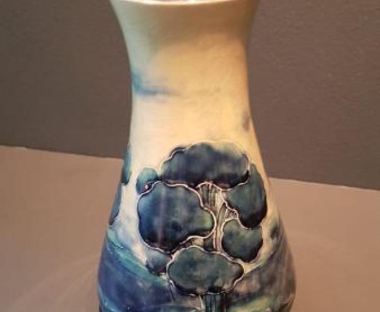 Immaculate Moorcroft Hazeldene Vase for Liberty - Image 2