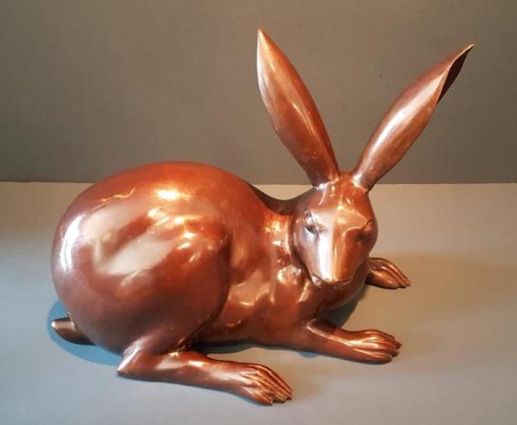 Superb Pair of Bronze Hares - Image 5