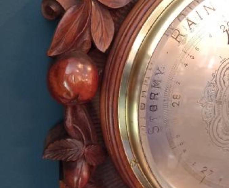 Superb Mid Victorian Solid Walnut Carved Banjo Barometer - Image 6