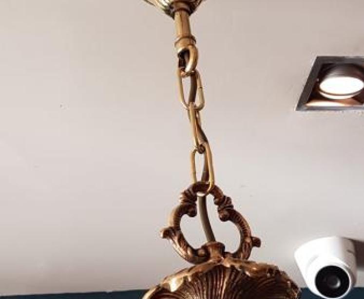 Edwardian Cast Brass 8 Arm Chandelier - Image 4