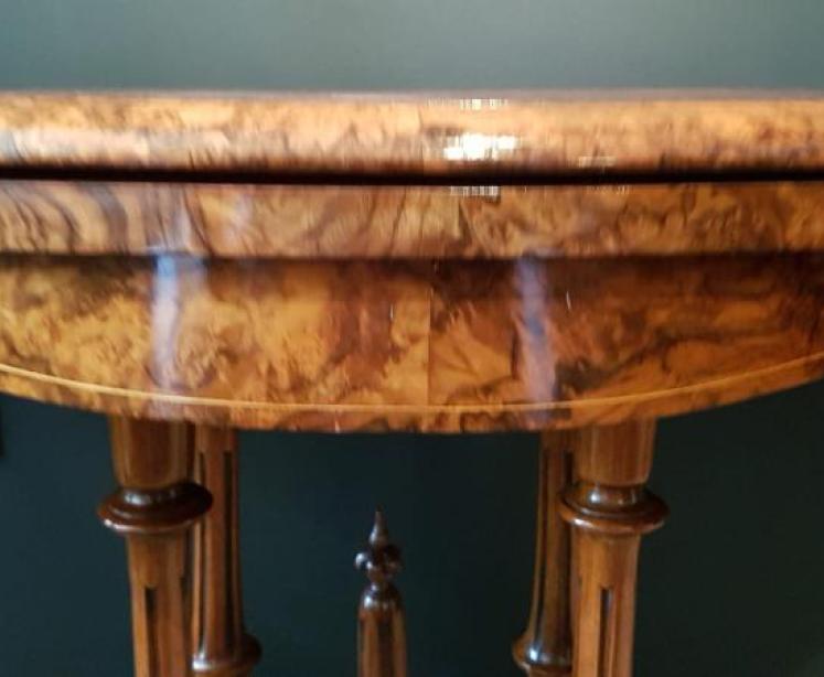 Fine Quality Victorian Inlaid Walnut Gaming Table - Image 5