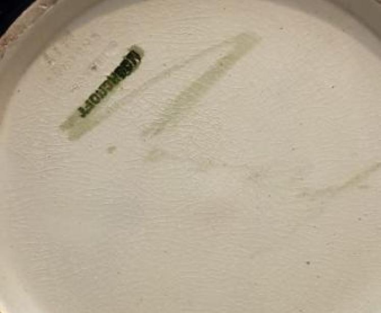 Impressive Early Moorcroft Pomegranate Vase - Image 4