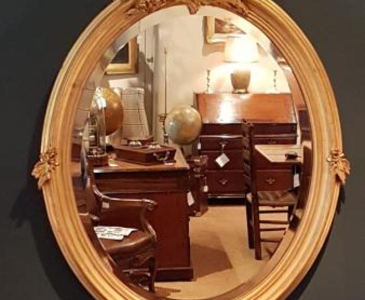 Quality Victorian Oval Timber Gilt Mirror - Image 2