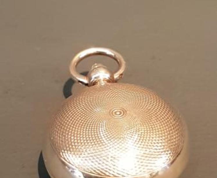 Edwardian Engine Turned Silver Sovereign Case - Image 1