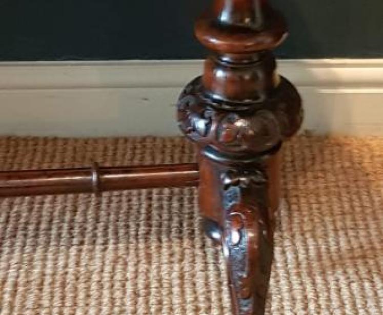 Victorian Burr Walnut Side Table - Image 4