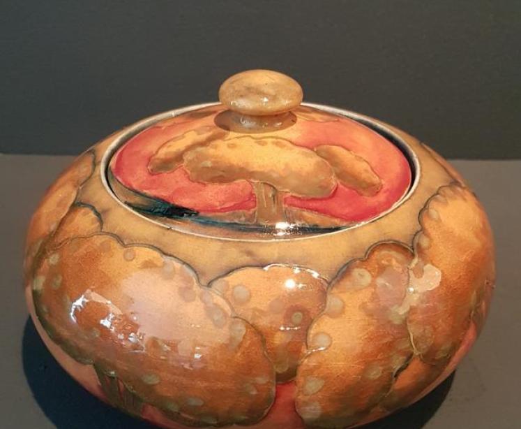 Impressive Moorcroft Eventide Jar & Cover - Image 7