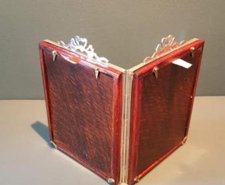 Edwardian Silver Double Photo Frame - Image 2