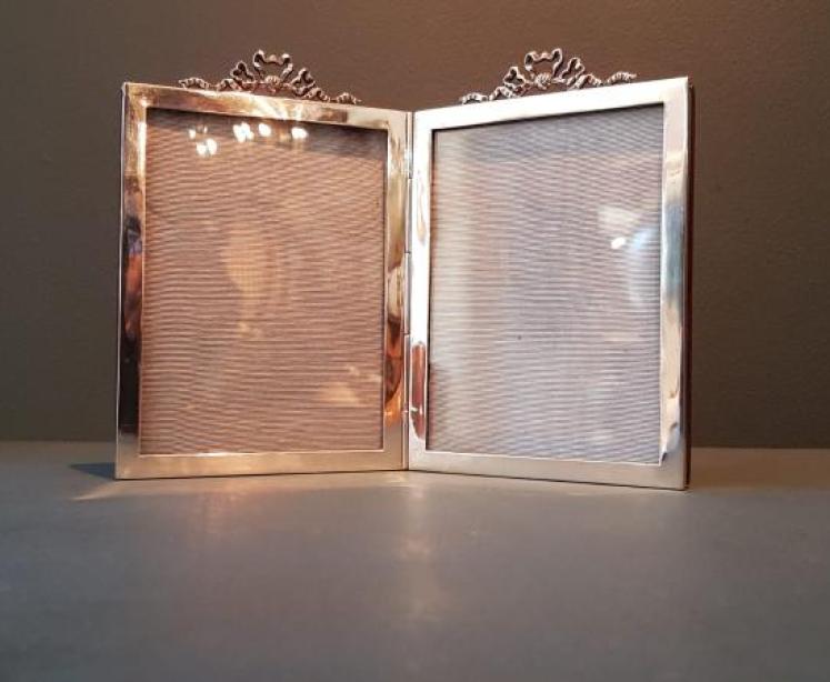 Edwardian Silver Double Photo Frame - Image 3