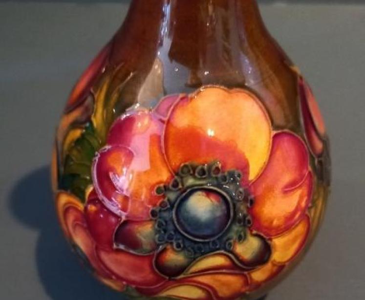 Moorcroft Anemone Flambe Glazed Narrow Neck vase - Image 3