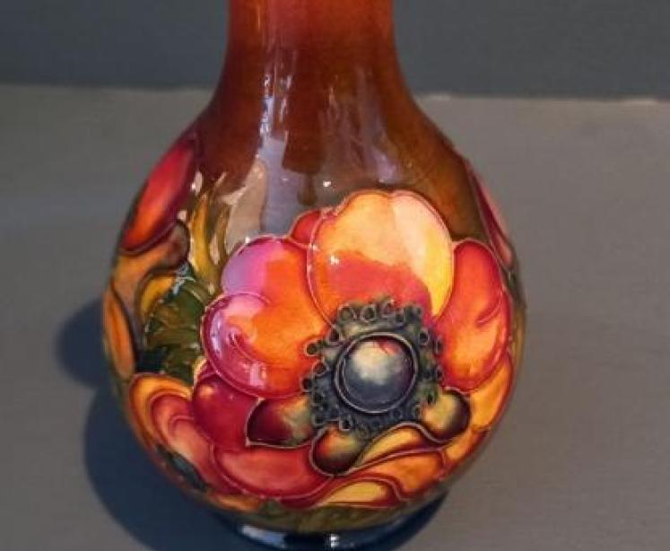 Moorcroft Anemone Flambe Glazed Narrow Neck vase - Image 5