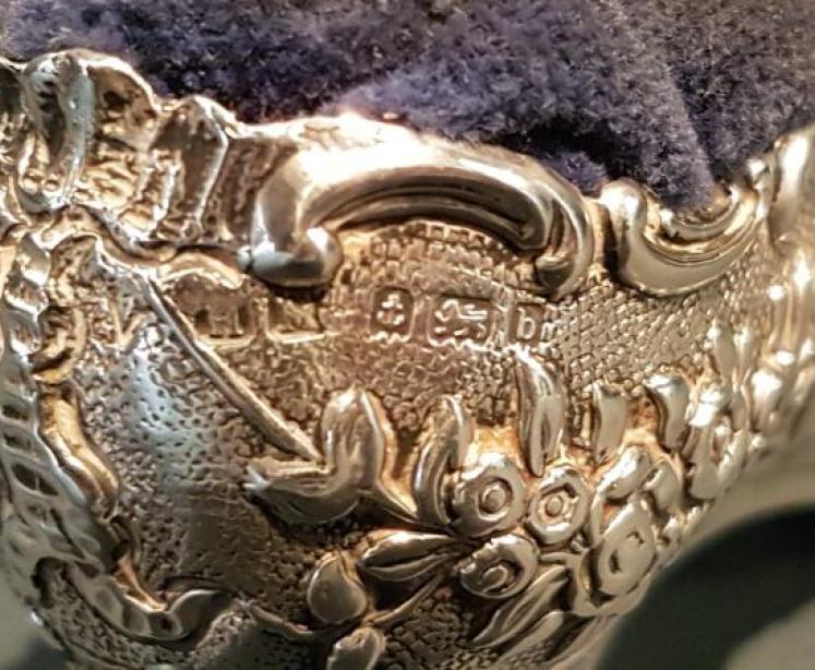 Superb Victorian Silver Shoe Pin Cushion - Image 6