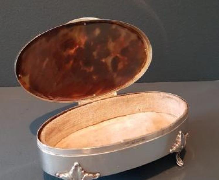 George V Silver and Tortoise Shell Ring Box - Image 5