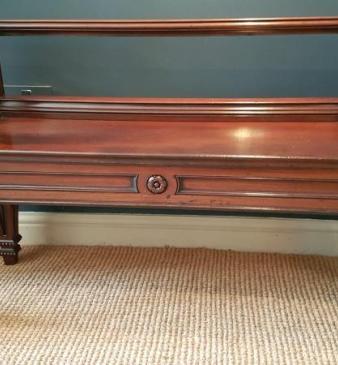 Superb Early Victorian Mahogany Hall Bench