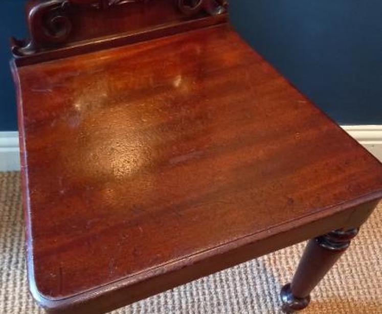 Early Victorian Country House Hall Chair - Image 4