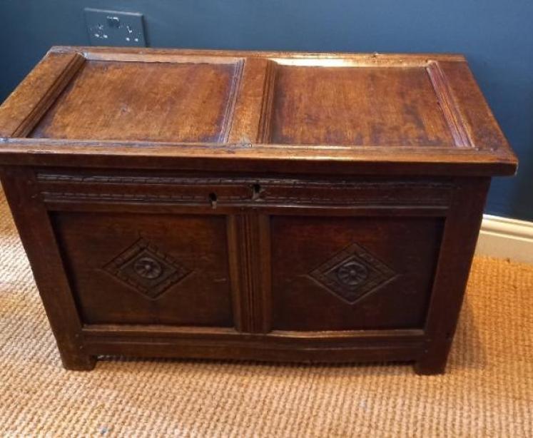Small George I Period Oak Coffer c.1720 - Image 1