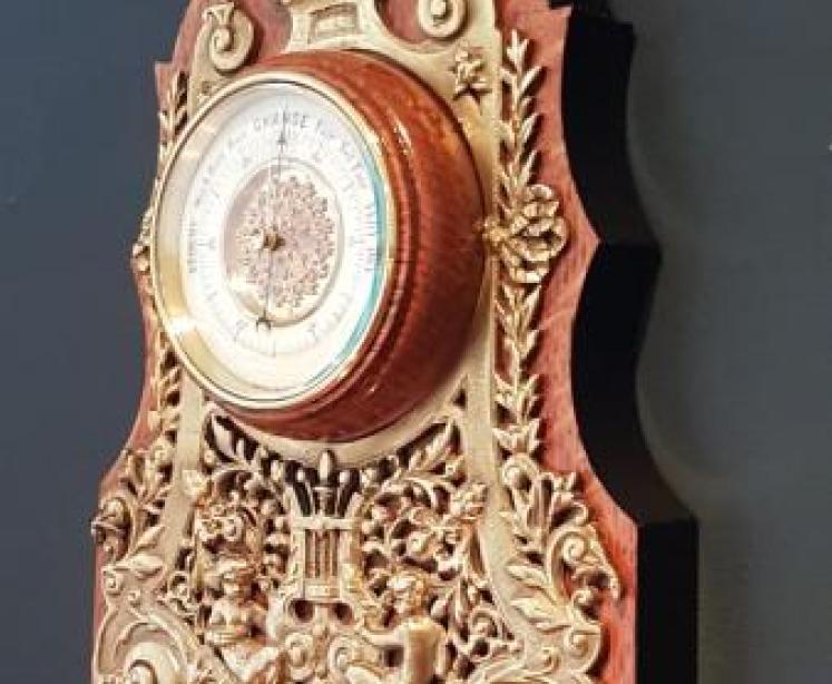 Fine Quality Antique Gilt Brass and Oak Barometer - Image 2