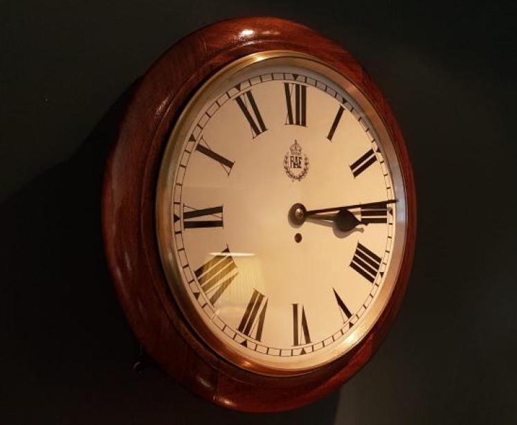 Original RAF Fusse Dial Clock - Image 7