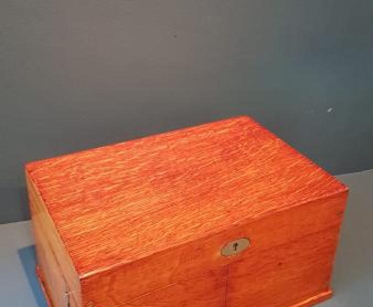 Victorian Oak Games Compendium - Image 2