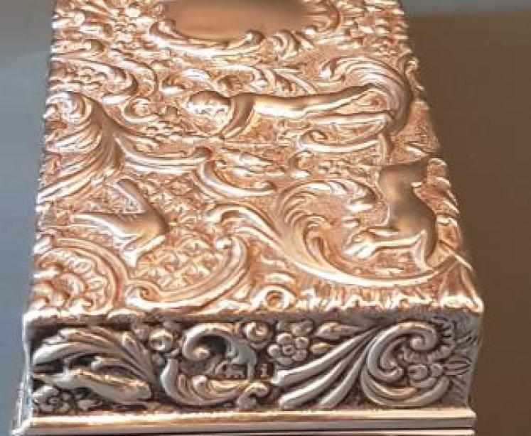 Edwardian Goldsmiths and Silversmiths Silver Box - Image 2