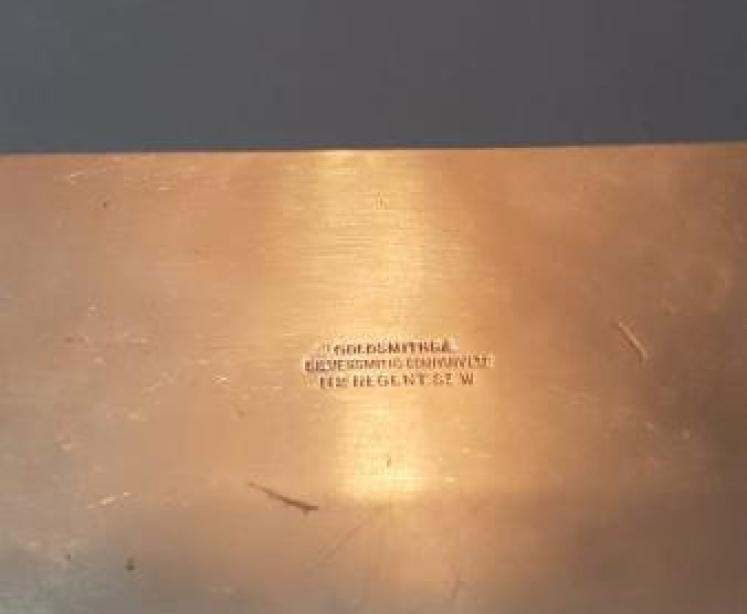 Edwardian Goldsmiths and Silversmiths Silver Box - Image 4