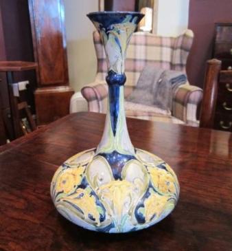 Art Nouveau McIntyre Moorcroft Daffodil Vase