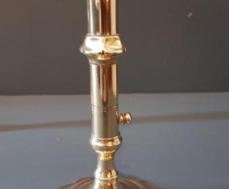Pair of George III Brass Petal Base Candlesticks - Image 5