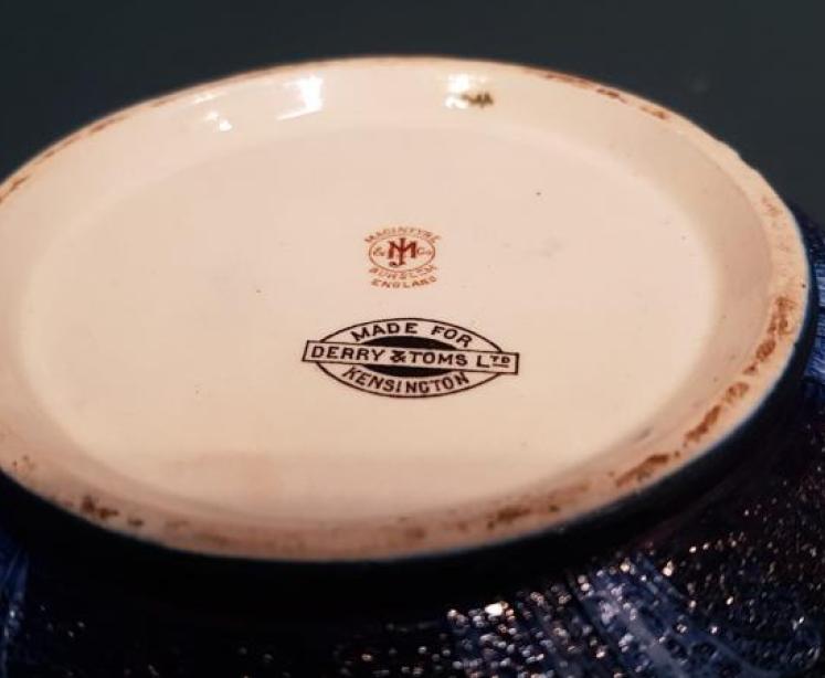 Macintyre Pale Blue Panelled Poppy Humidor - Image 5