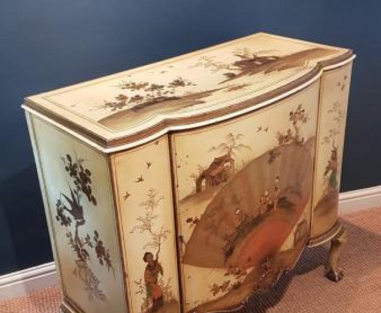 1920's Chinoiserie Side Cabinet - Image 3