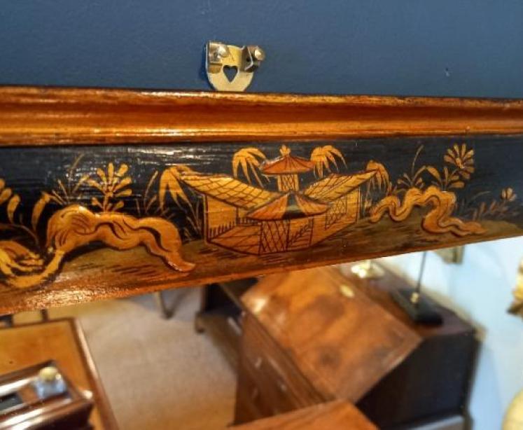 Victorian Chinioserie Cushion Frame Wall Mirror - Image 3