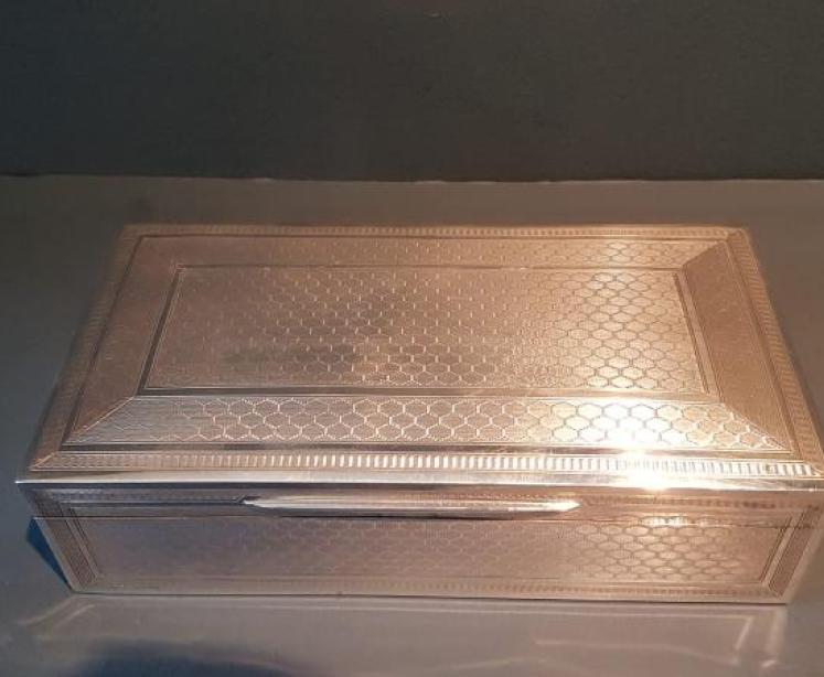 Edwardian Engine Turned Silver Card Box - Image 7