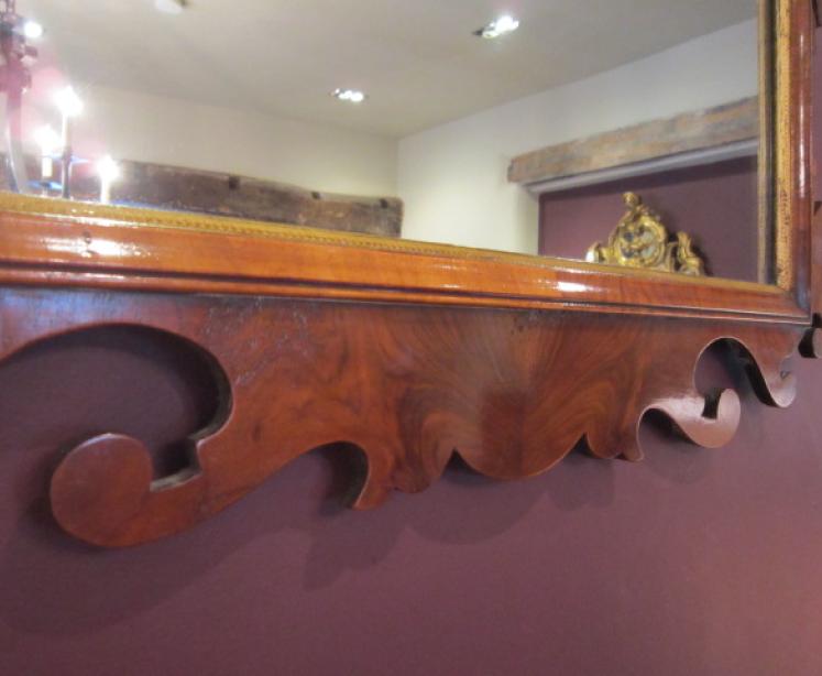 Superb George III Figured Walnut Wall Mirror - Image 3