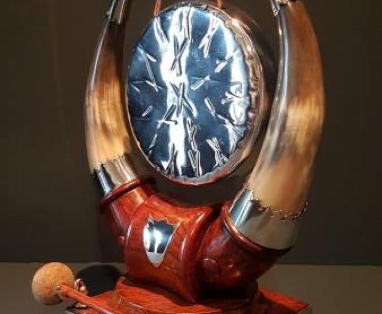 Victorian Oak Country House Dinner Gong - Image 2