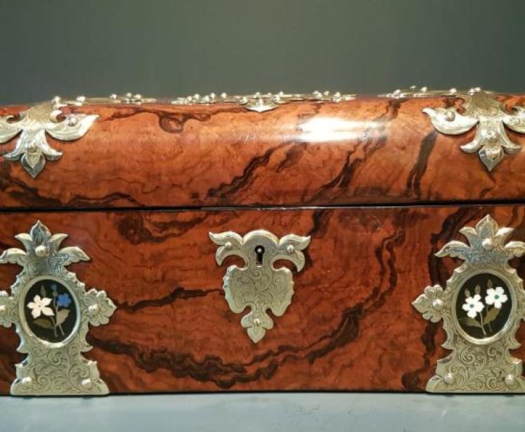 Outstanding Quality Victorian Jewellery Box - Image 5