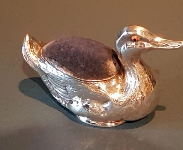 Edwardian Silver Swimming Duck Pin Cushion - Image 2