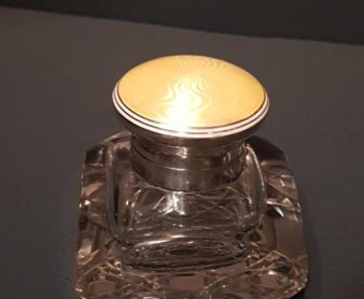 Superb Silver and Enamel Four Piece Pen and Ink Set - Image 4