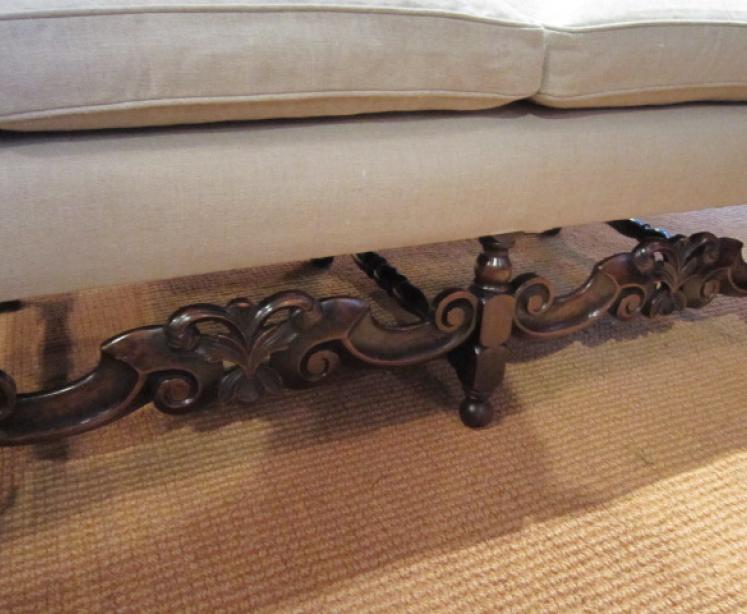 Very Comfortable Victorian Two Seater Settee - Image 2