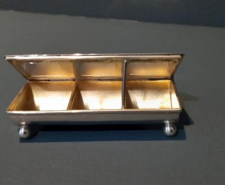 Antique Solid Silver Triple Stamp Box - Image 4