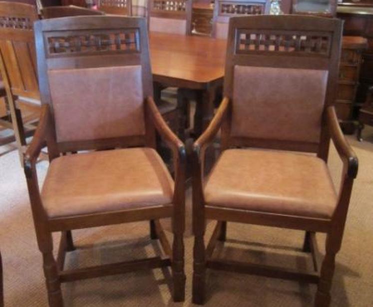 Superb Oak 'Lizardman' Dining Room Suite - Image 2